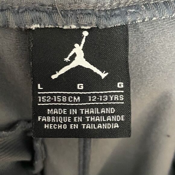 Jordan Logo Gray Straight Leg Athletic Sweatpants - Picture 3 of 4